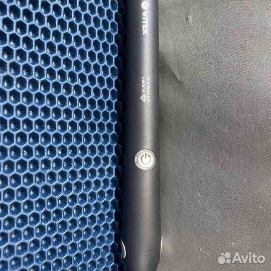 Выпрямитель для волос Vitek VT-8404BK