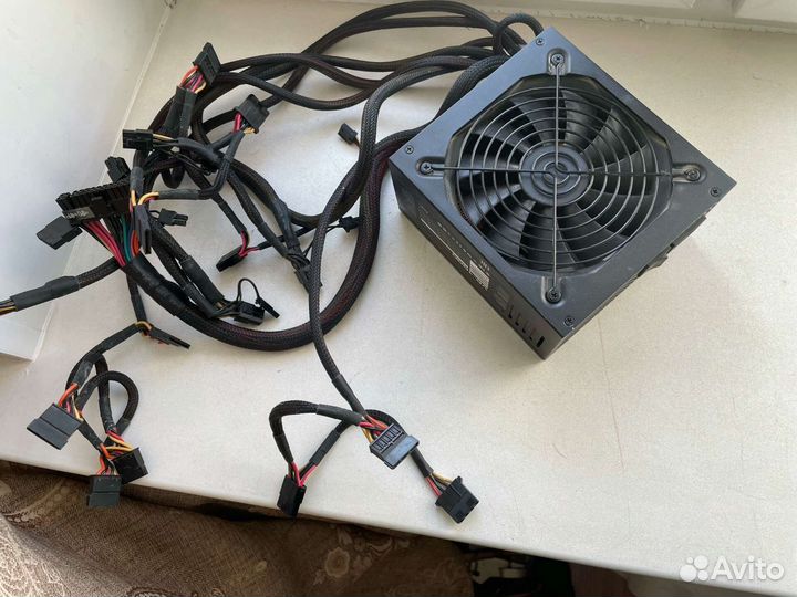 Блок питания aerocool vp 1000