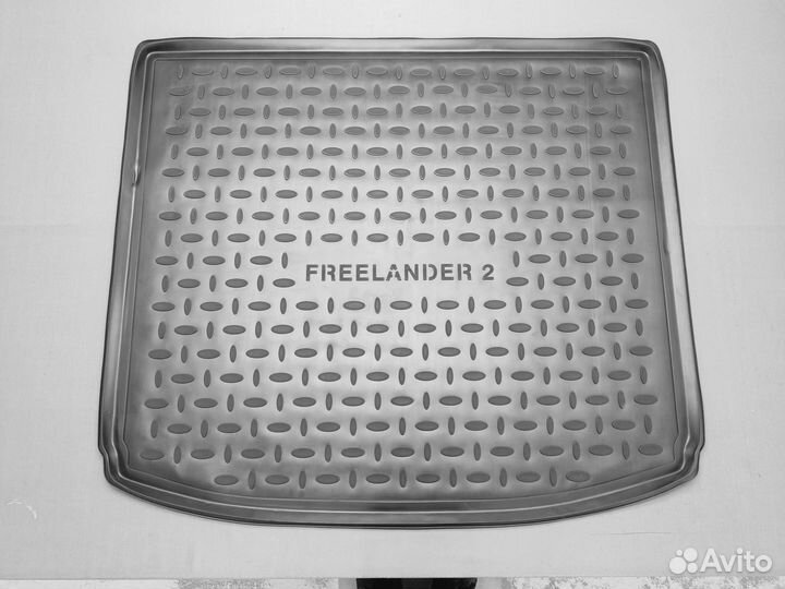 Коврик в багажник Land Rover Freelander 2