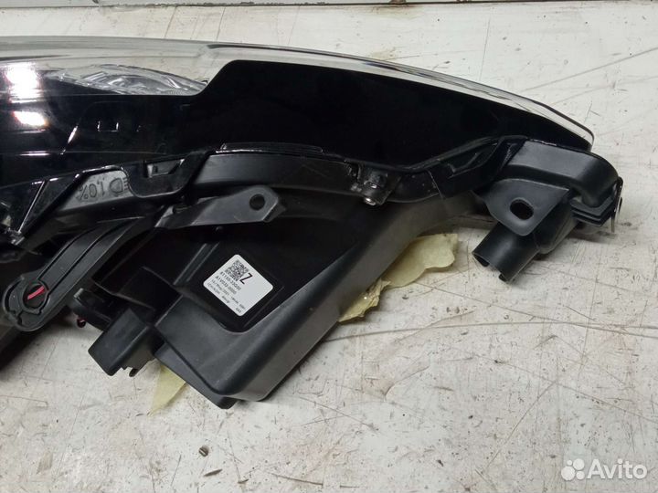 Фара левая Toyota Camry v70