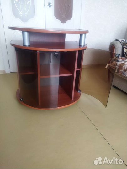 Тумба под телевизор