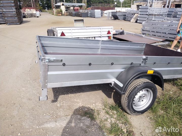 Прицеп легковой-самосвальный 2.7*1.4