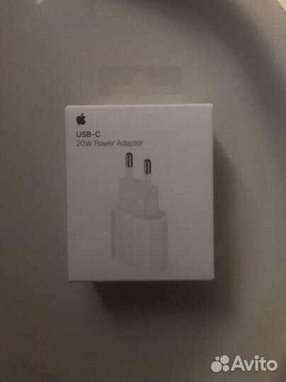 Зарядное устройство для iPhone