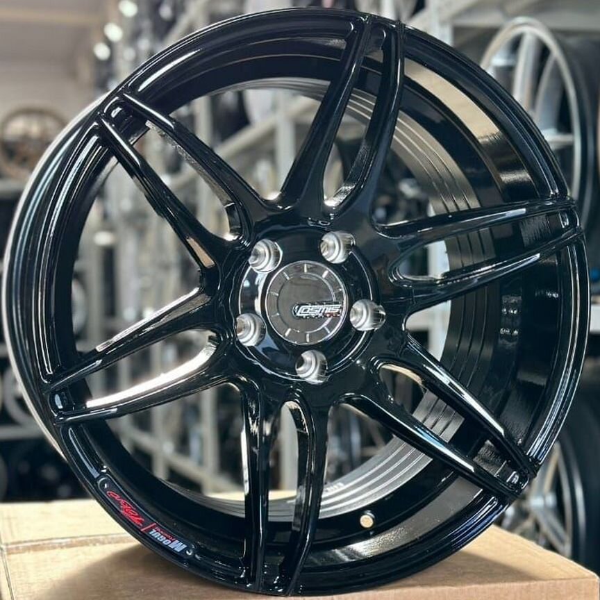 Литые диски Cosmis MR-7 9.5×R18 5×114.3