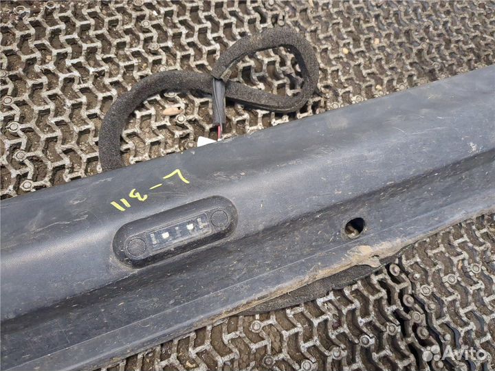 Накладка на порог Subaru Tribeca (B9), 2009