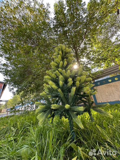 Елка искусственная