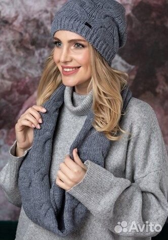 Комплект шапка и снуд женский