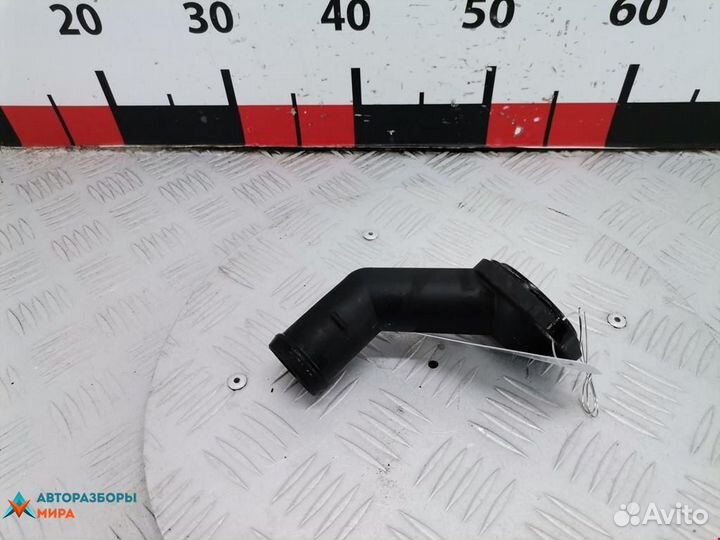 Корпус термостата Audi A3 8P 2005 06A121121C