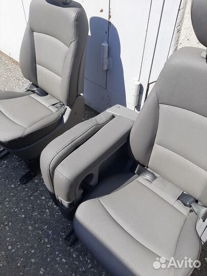 Средний ряд сидений от hyundai Старекс