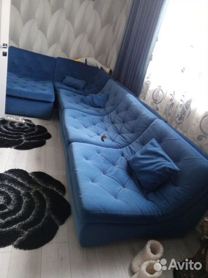 Угловой диван