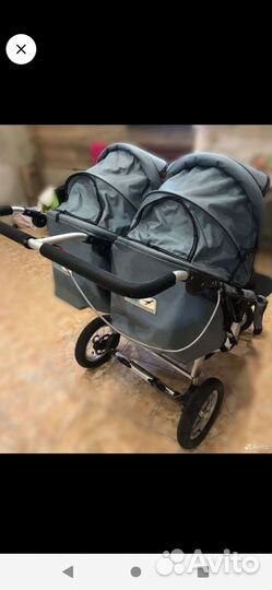Коляска для двойни