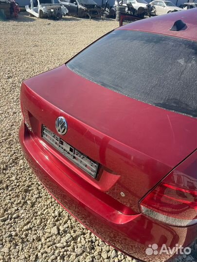 Крышка багажника volkswagen polo 5