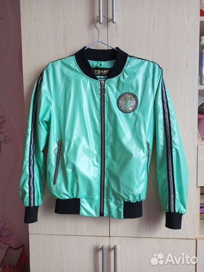 Бомбер для девочки