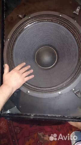 Сабвуферы с Eighteen Sound 18LW1400/4ом