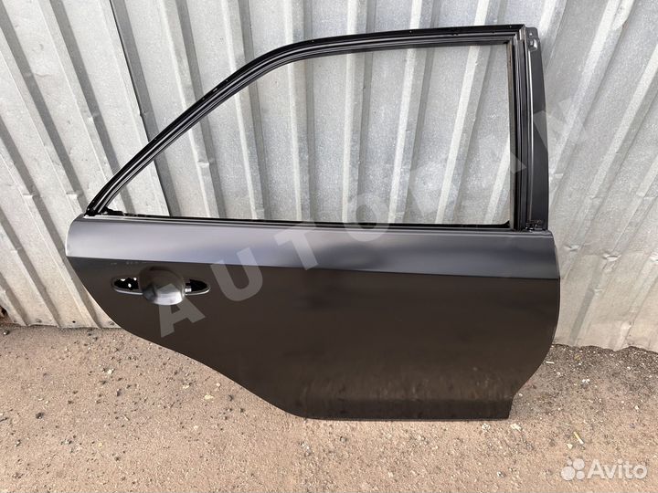 Дверь задняя правая Toyota Camry 7 XV50