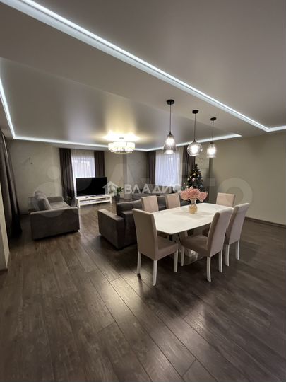 4-к. квартира, 157 м², 7/10 эт.