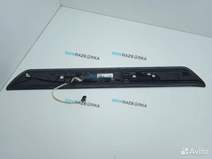 Накладка внутренняя на порог передняя правая BMW 5