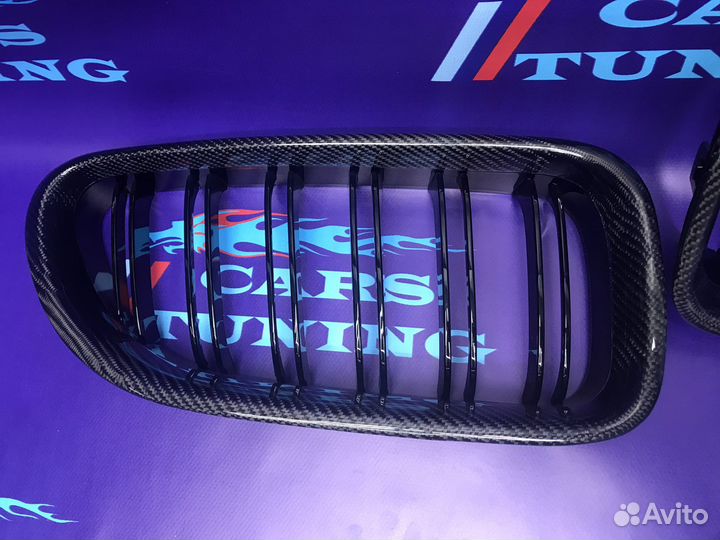 Решетка радиатора BMW F06 F12 карбон М стиль