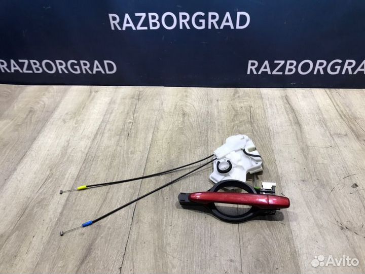 Замок двери задний левый Mitsubishi Asx 1 2010