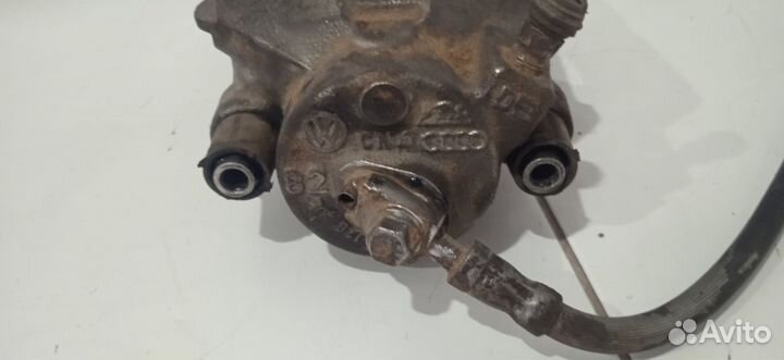 Суппорт тормозной передний правый Octavia (A5 1Z)