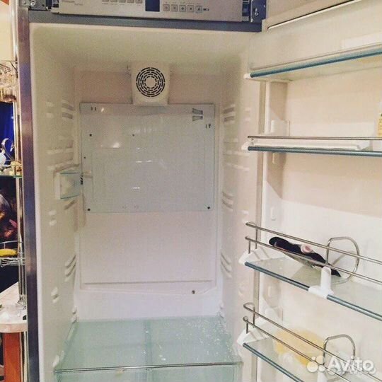 Ремонт холодильников Ремонт стиральных машин