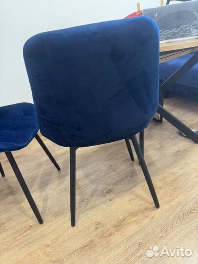 Стулья велюровые бу 2шт
