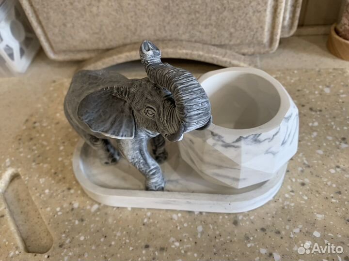 Подставка под кухонные доски