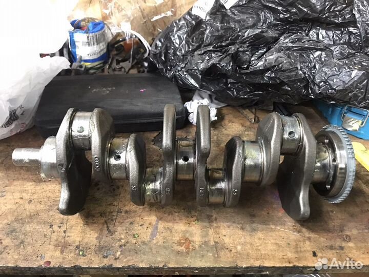 Коленвал VAG 1.4 TSI caxa VW Jetta Passat Tiguan