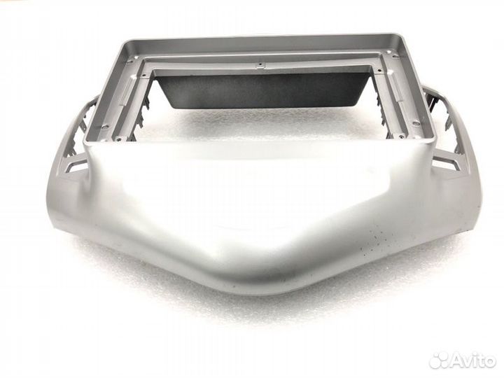 Рамка магнитолы Chevrolet Cruze 2012