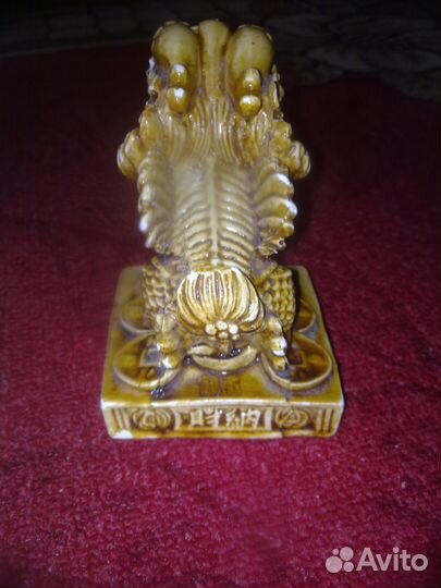 Китайская собака, сувенир из гипса