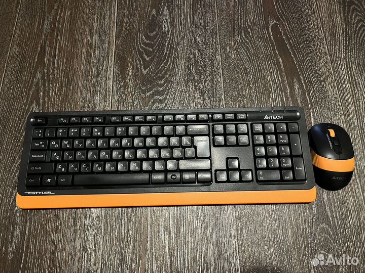 Комплект клавиатура + мышь A4Tech Fstyler FG1010
