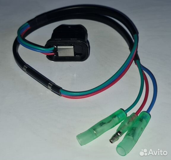 Кнопка гидроподъема пульта д/у Yamaha 703