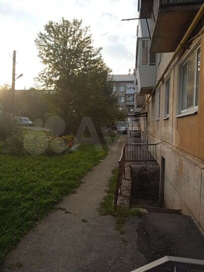 2-к. квартира, 46 м², 1/5 эт.