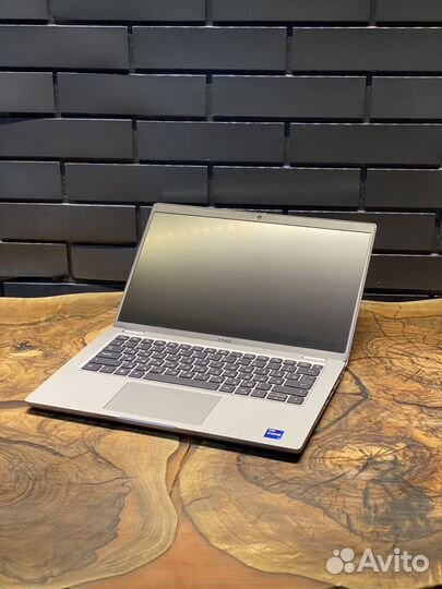 Ноутбук Dell 5420 i7-1185G7/32Gb/512 NVMe