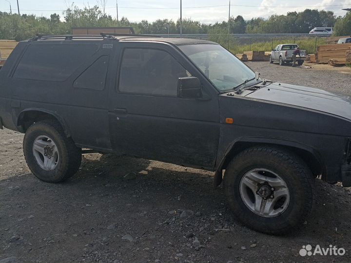 Nissan Terrano 2.7 МТ, 1989, 333 333 км