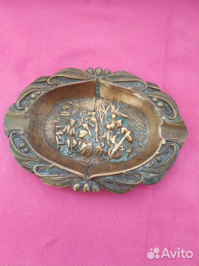 Пепельница