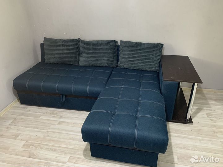 Угловой диван