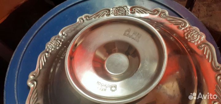 Посуда фарфоровая