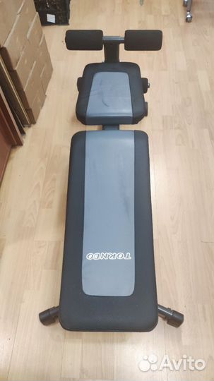 Спортивная скамья для пресса и жима