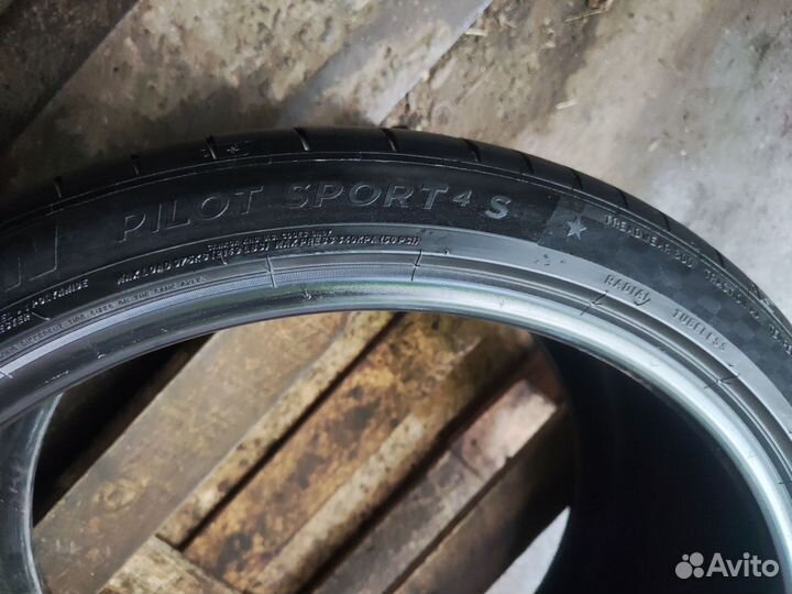 Michelin Pilot Sport 4 SUV 315/30 R22 107ZR