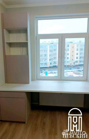 Рабочая зона у окна на заказ