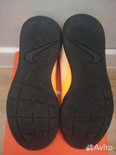 Футзалки детские Nike Vapor б/у