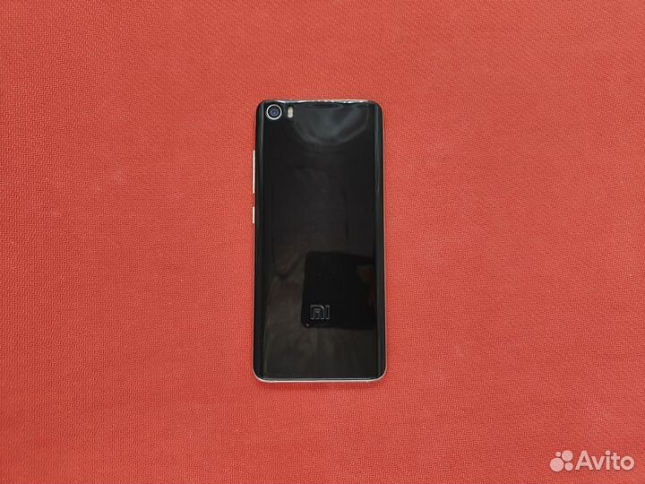 Xiaomi Mi 3, 2/64 ГБ