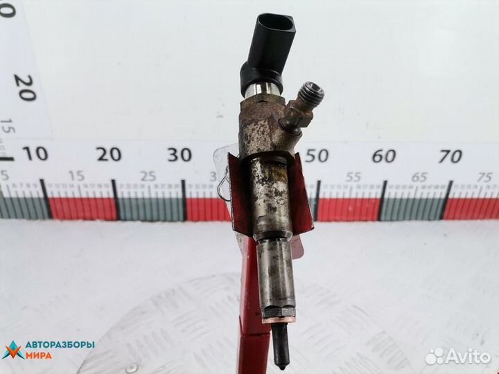 Форсунка Peugeot 307 2005 1980L0