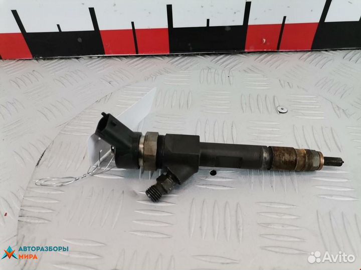 Форсунка Renault Scenic 2 2006 8200389369