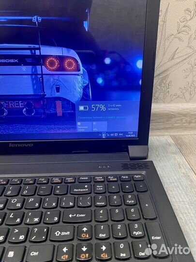 Мощный Современный Ноутбук