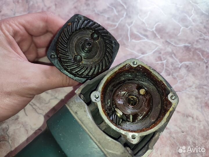 Ушм Black&Dacker CD115