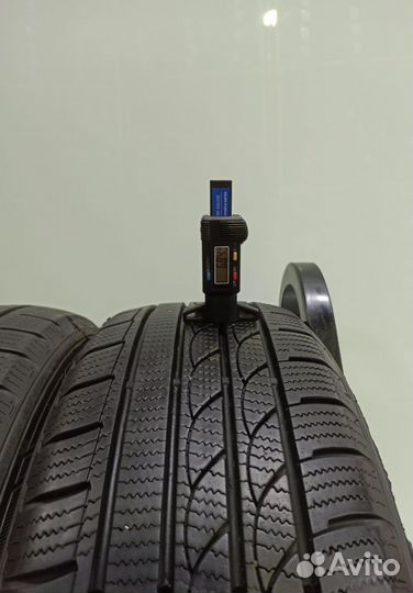 Minerva S210 Ice Plus 215/60 R17