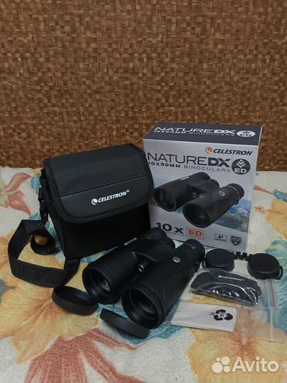 Бинокль Celestron Nature DX ED 10х50 Premium