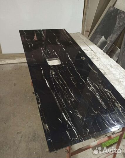 Столешница для кухни и ванну из керамогранита